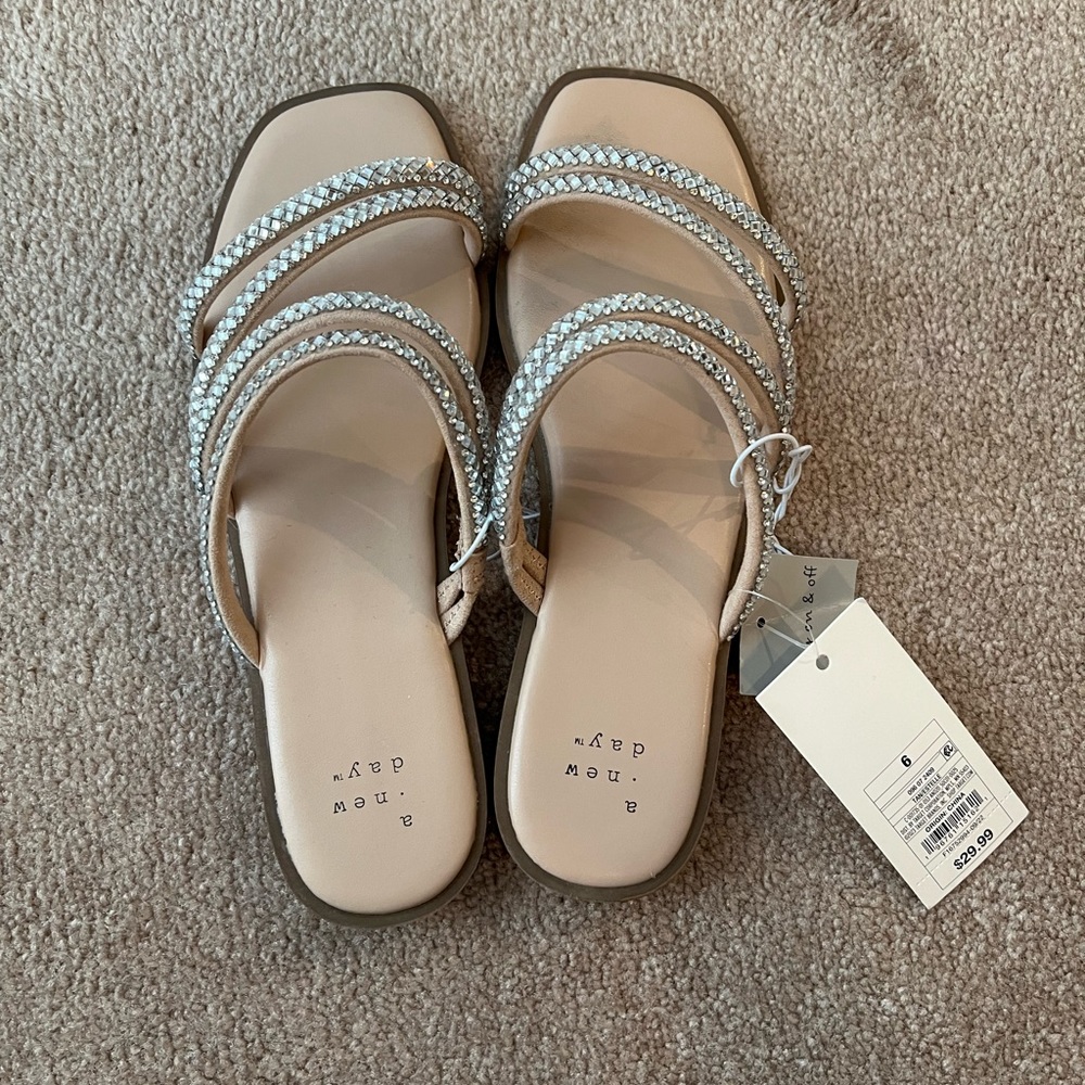 Sandals size 6